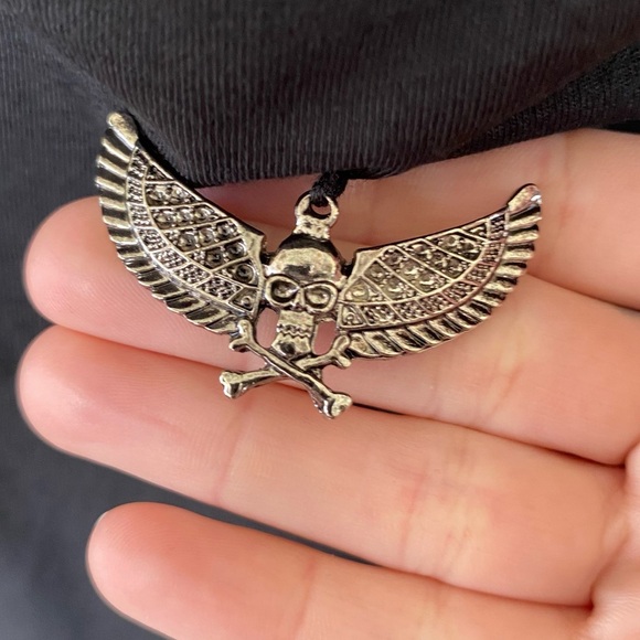 NWT Dark in Love Kiri Top TW395 Black Goth Long Sleeve Gothic Crop Pointed Hem - Picture 5 of 11